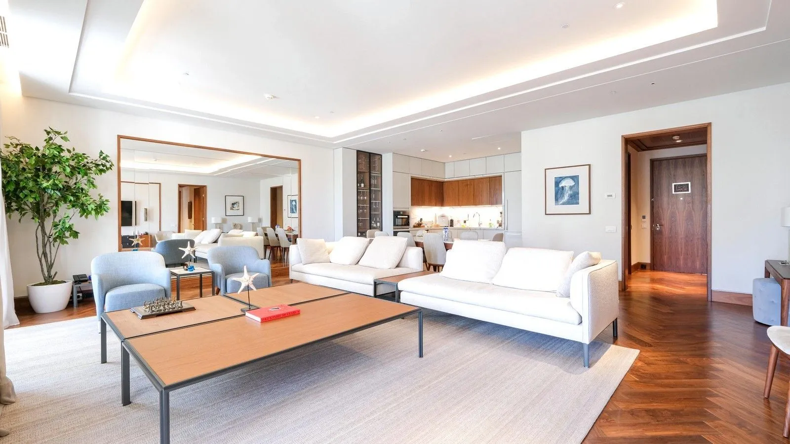 Prodaja, dvosoban stan, 183m², Tivat, Crna Gora