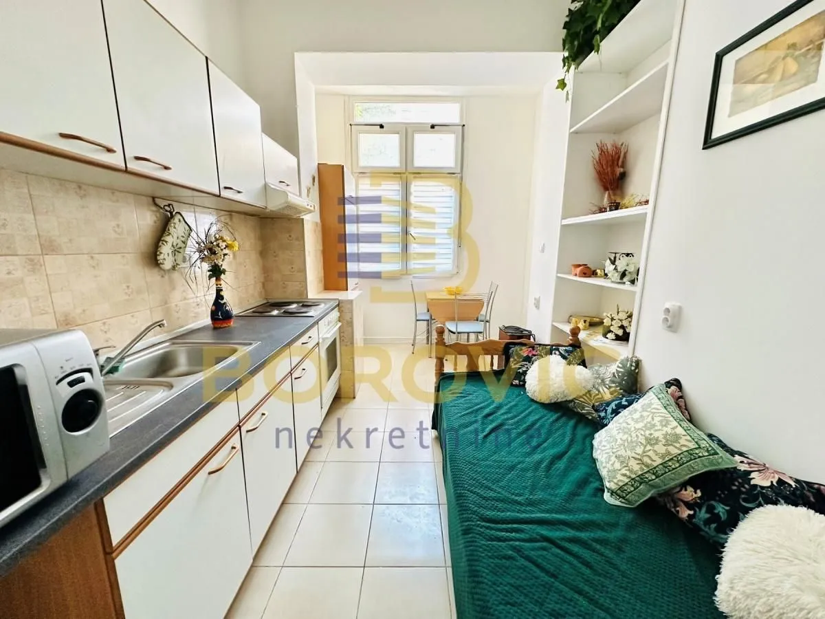 Rent, one bedroom apartment, 35m², Savski Venac, Beograd