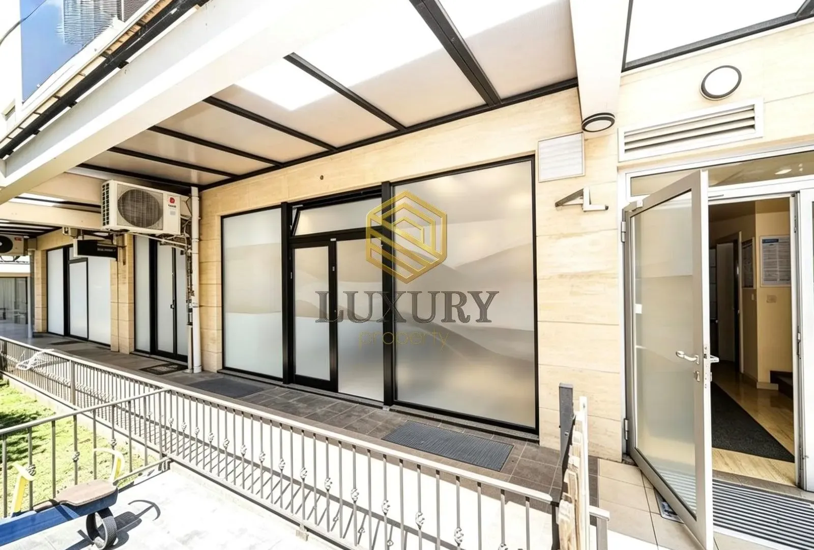 Rent, office space, 45m², City Kvart, Podgorica