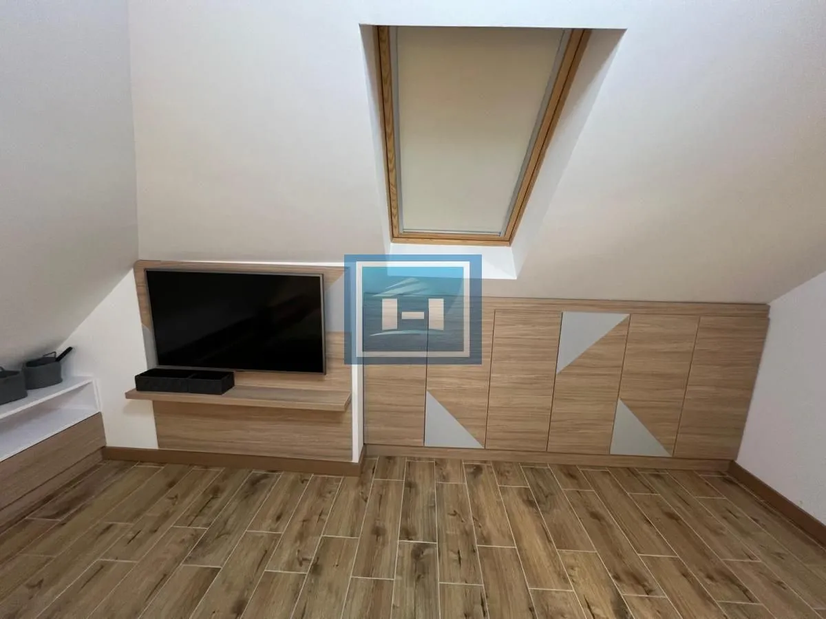 Prodaja, trosoban stan, 59m², Centar, Zlatibor