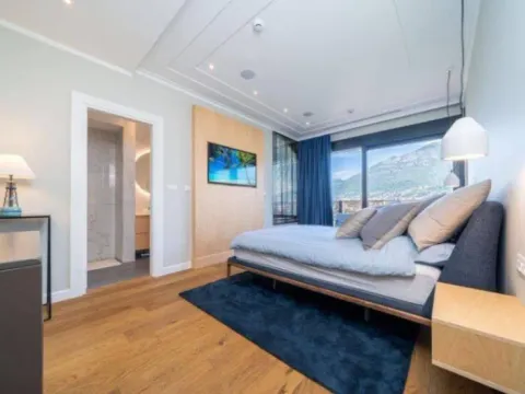 Prodaja, četvorosoban stan, 245m², Bar, Crna Gora - image 4