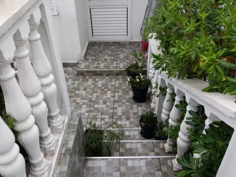 Prodaja, jednosoban stan, 55m², Krašići, Tivat - image 7