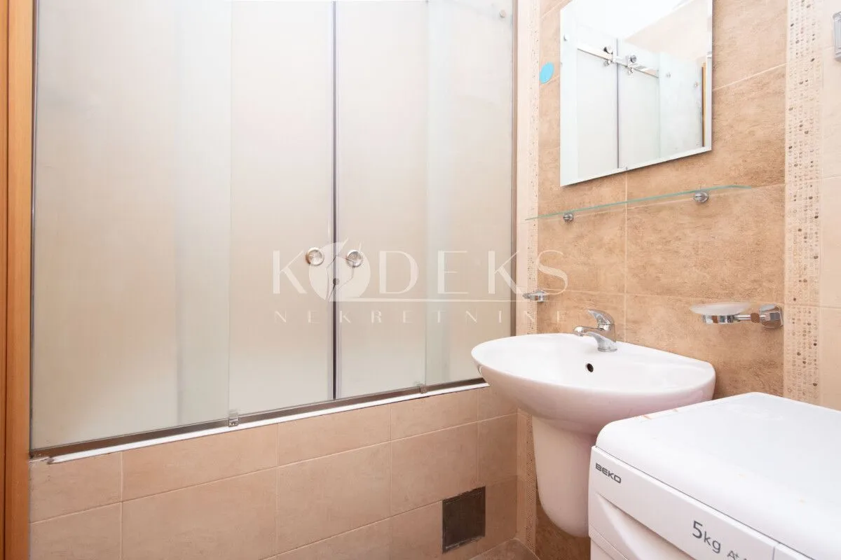 Rent, one bedroom apartment, 43m², Stari Aerodrom, Podgorica