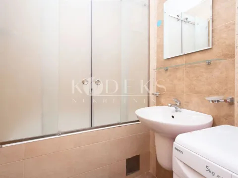 Rent, one bedroom apartment, 43m², Stari Aerodrom, Podgorica - image 7