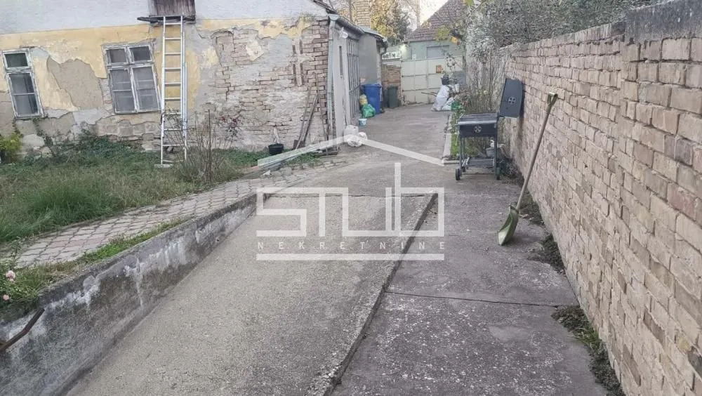 Prodaja, kuća, 107m², Centar, Pančevo