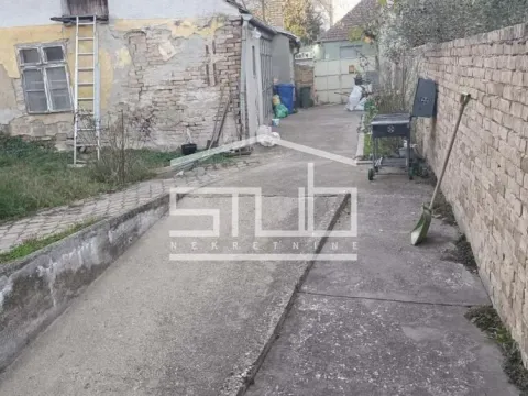 Sale, house, 107m², Centar, Pančevo - image 11