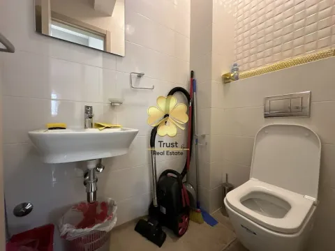 Izdavanje, dvosoban stan, 70m², City Kvart, Podgorica - image 8