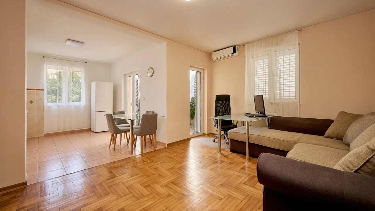Sale, two bedroom apartment, 62m², Centar, Budva