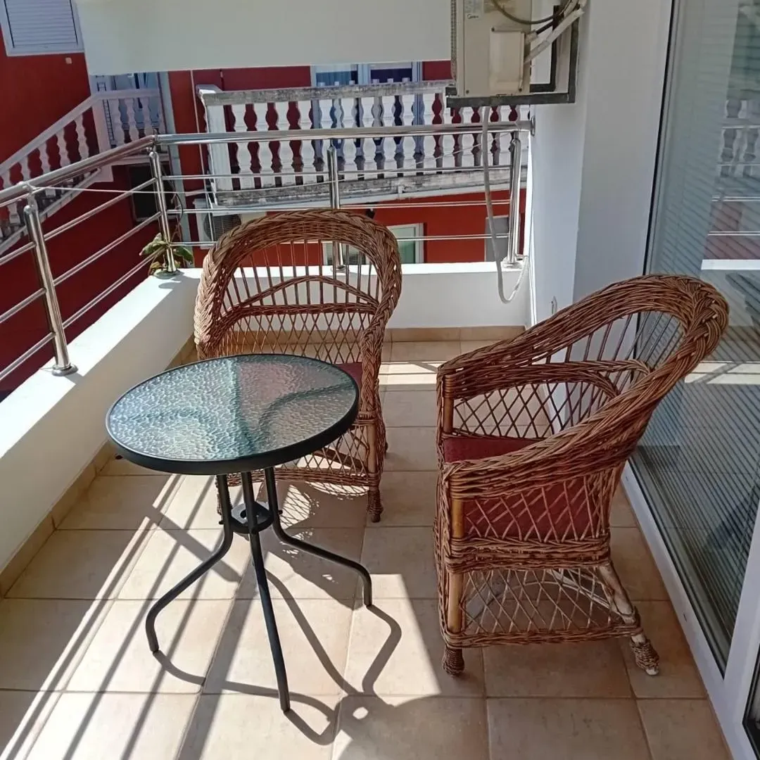 Rent, one bedroom apartment, 50m², Seljanovo, Tivat