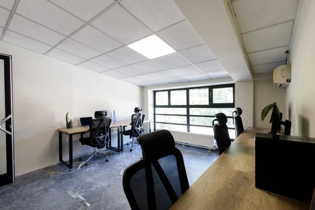 Rent, office space, 218m², Novi Sad Sve Podlokacije, Novi Sad