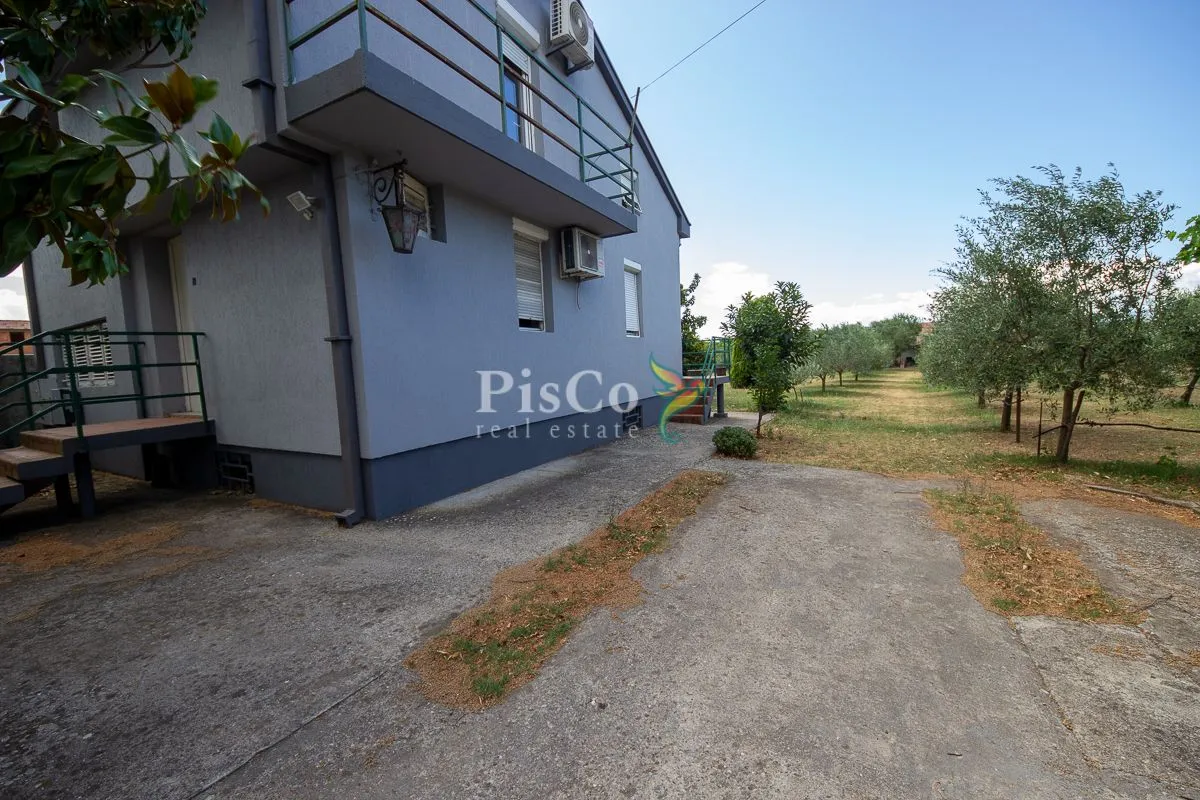 Rent, house, 100m², Zeta, Podgorica
