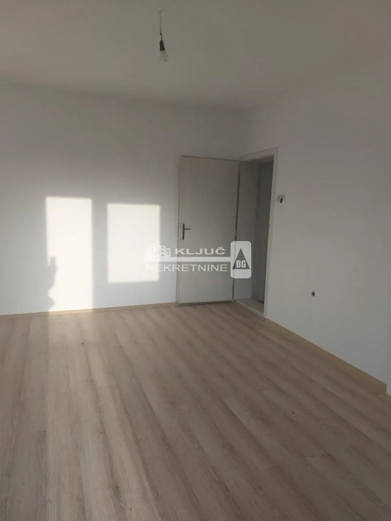 Prodaja, kuća, 100m², Voždovac Sve Podlokacije, Beograd