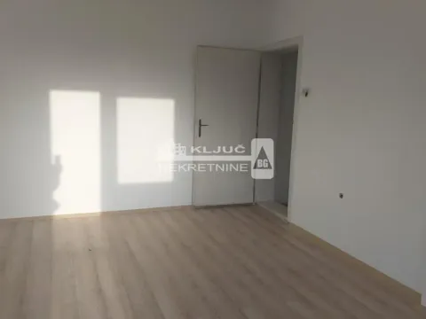 Prodaja, kuća, 100m², Voždovac Sve Podlokacije, Beograd - image 10