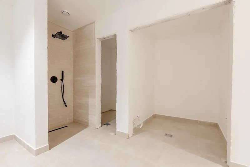 Sale, house, 240m², Kamenovo, Budva