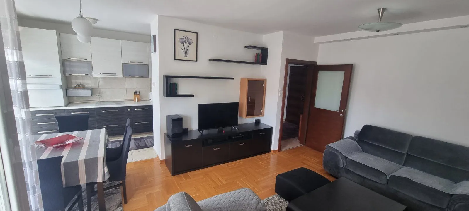 Rent, two bedroom apartment, 74m², Blok 9, Podgorica