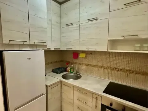 Izdavanje, jednosoban stan, 36m², Stari Aerodrom, Podgorica - image 3