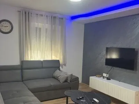 Rent, three bedroom apartment, 130m², Vranići, Podgorica - image 3