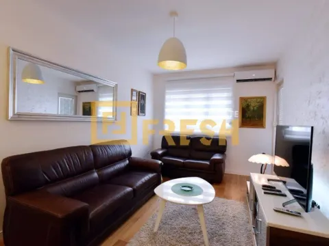 Izdavanje, jednosoban stan, 48m², City Kvart, Podgorica - image 3
