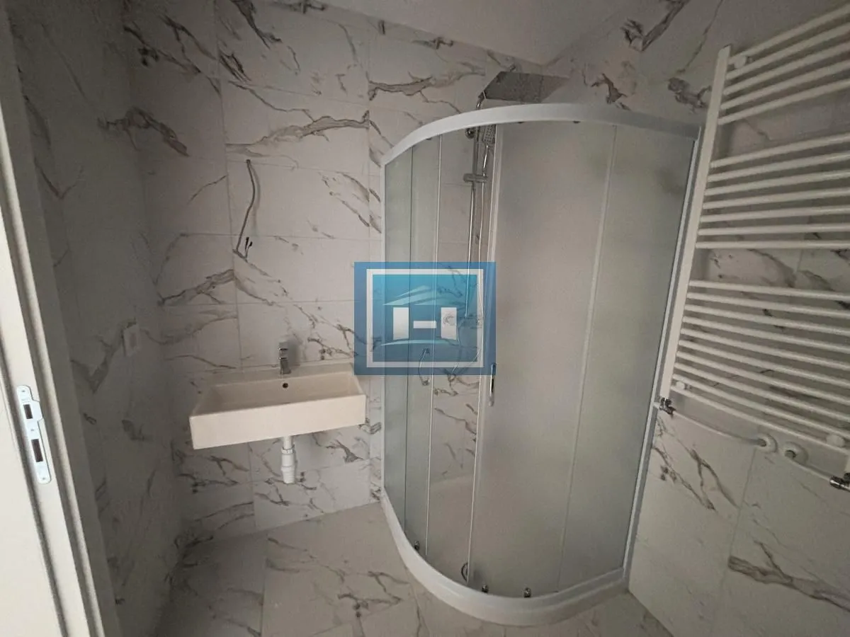 Prodaja, jednosoban stan, 30m², Centar, Jagodina