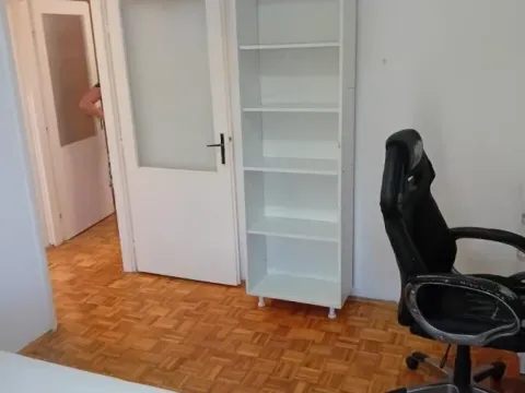 Izdavanje, dvosoban stan, 47m², Detelinara, Novi Sad Sve Podlokacije - image 11