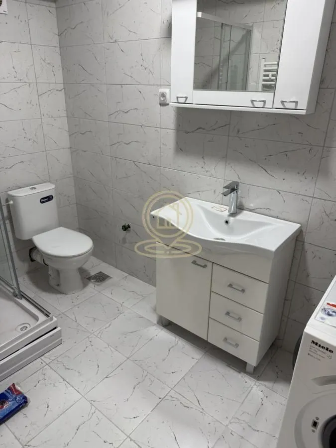 Izdavanje, dvosoban stan, 55m², Cvetkova Pijaca, Zvezdara Sve Podlokacije