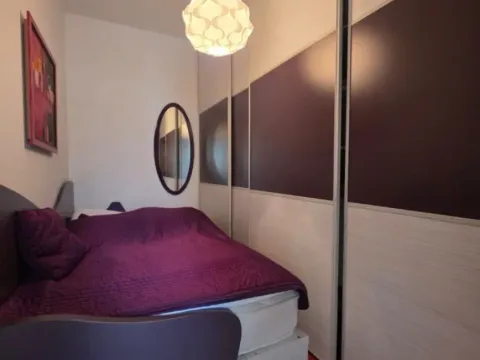 Izdavanje, jednosoban stan, 30m², City Kvart, Podgorica - image 2