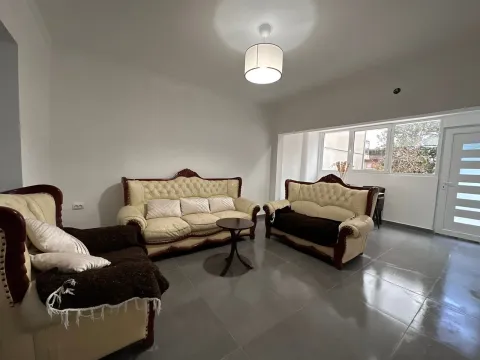 Sale, house, 120m², Bar, Crna Gora - image 1