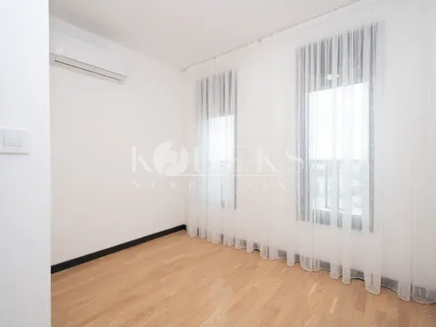 Rent, two bedroom apartment, 70m², Gorica C, Podgorica - image 12
