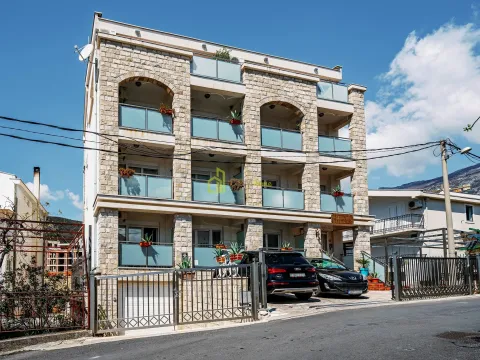 Prodaja, poslovni prostor, 1000m², Bečići, Budva - image 7