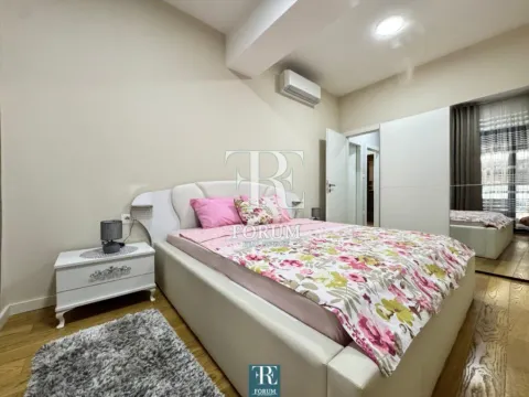 Izdavanje, dvosoban stan, 80m², Centar, Podgorica - image 7