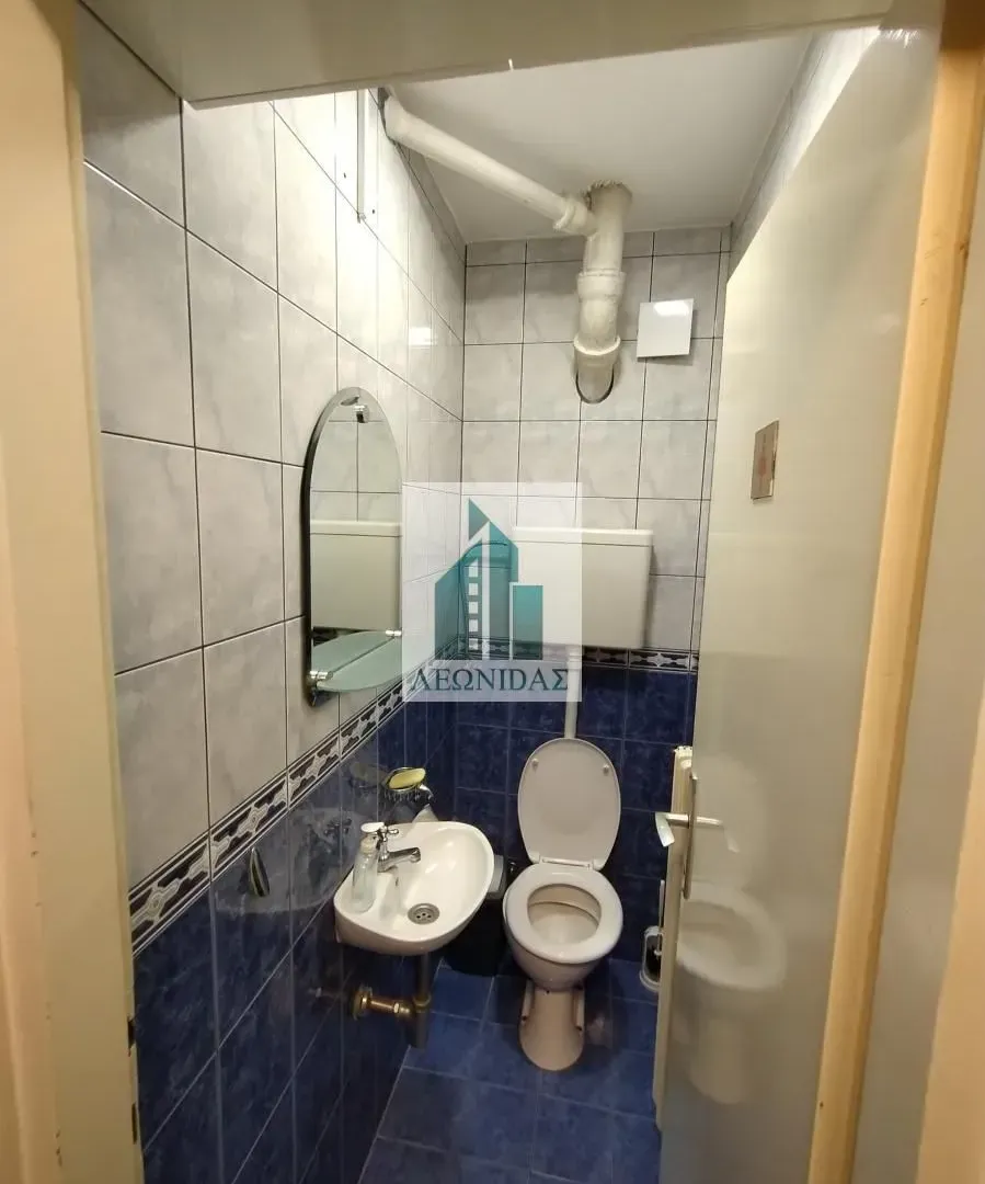 Izdavanje, dvosoban stan, 69m², Medijana, Niš