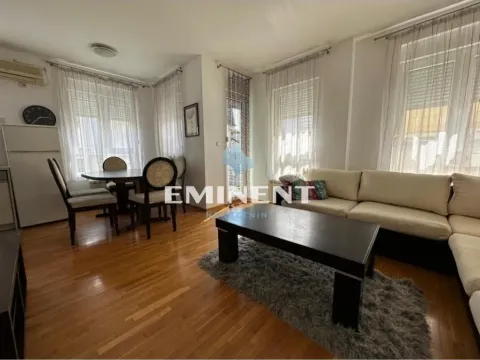 Sale, three bedroom apartment, 57m², Južni Bulevar, Vračar Sve Podlokacije