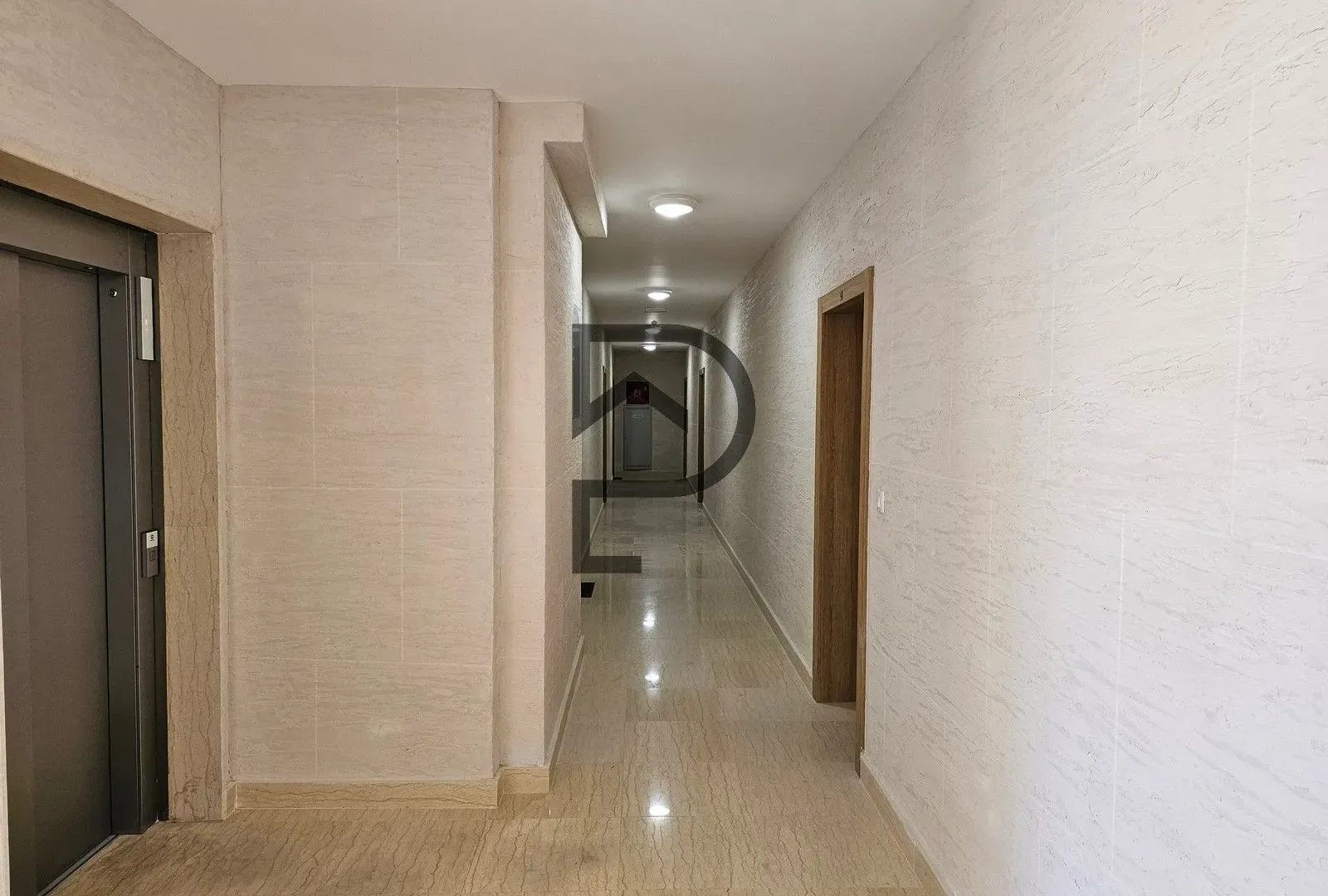 Prodaja, jednosoban stan, 44m², New City, Podgorica