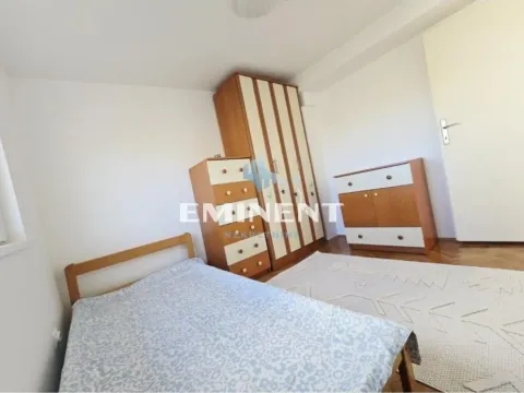 Izdavanje, trosoban stan, 90m², Stari Grad, Beograd - image 12