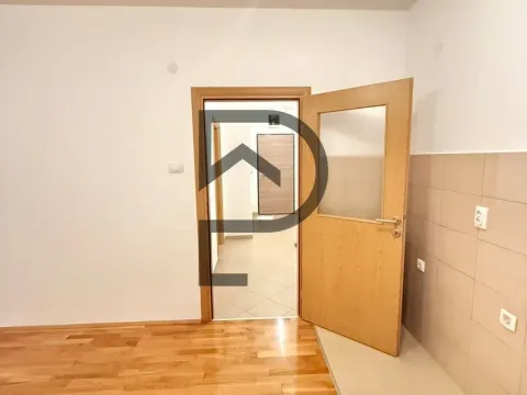 Izdavanje, stan, 49m², Ljubović, Podgorica - image 6