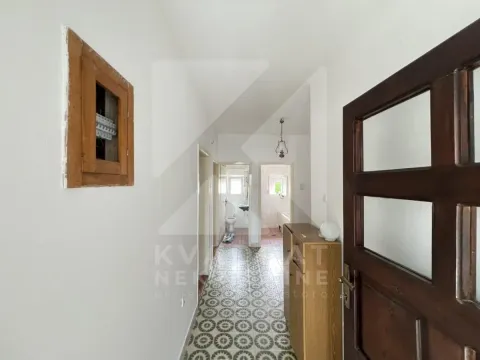 Prodaja, trosoban stan, 100m², Zagorič, Podgorica - image 13