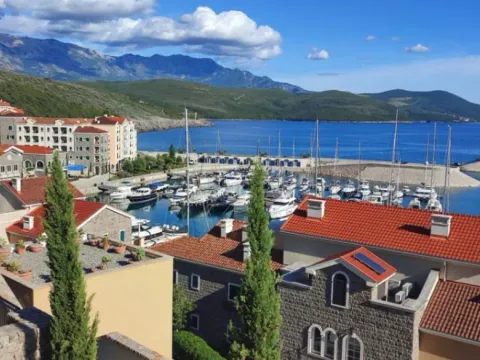 Sale, one bedroom apartment, 76m², Luštica Bay, Tivat - image 6