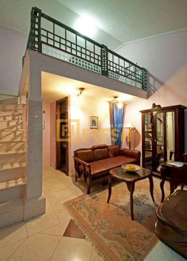 Prodaja, ugostiteljski objekat, 722m², Centar, Podgorica