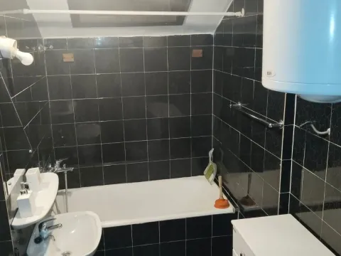 Rent, two bedroom apartment, 50m², Centar, Podgorica - image 8