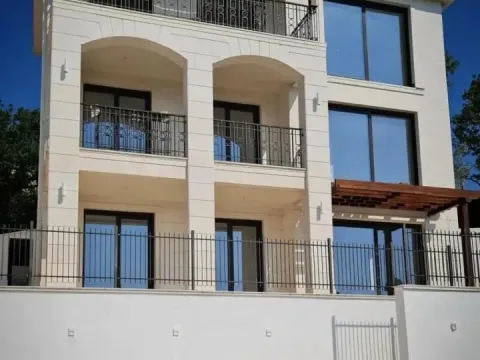 Prodaja, kuća, 300m², Reževići, Budva - image 9