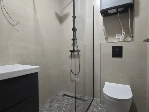 Rent, three bedroom apartment, 90m², Zagorič, Podgorica - image 12