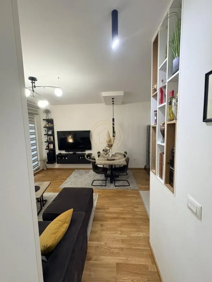Sale, three bedroom apartment, 69m², Vidikovački venac, Rakovica