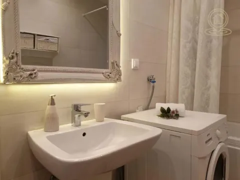 Rent, two bedroom apartment, 45m², Vračar Sve Podlokacije, Beograd - image 4