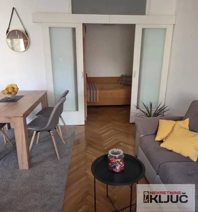 Izdavanje, dvosoban stan, 41m², Liman 1, Novi Sad Sve Podlokacije