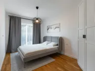 Izdavanje, dvosoban stan, 80m², Bečići, Budva - image 9