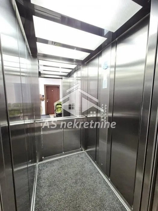 Izdavanje, dvosoban stan, 36m², Zeleni Venac, Beograd