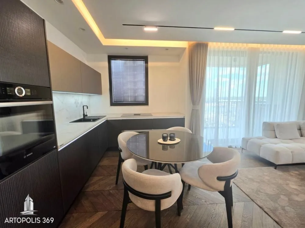 Sale, three bedroom apartment, 82m², Savski Venac, Beograd
