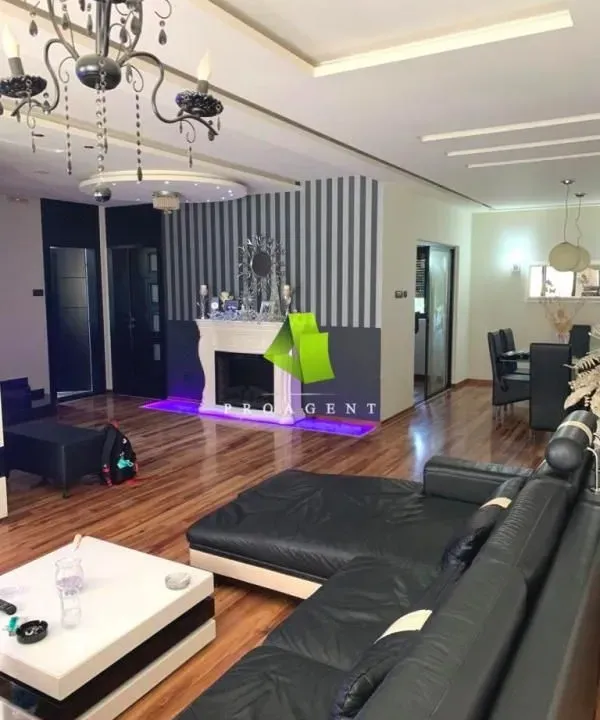 Prodaja, kuća, 320m², Kruševac, Srbija