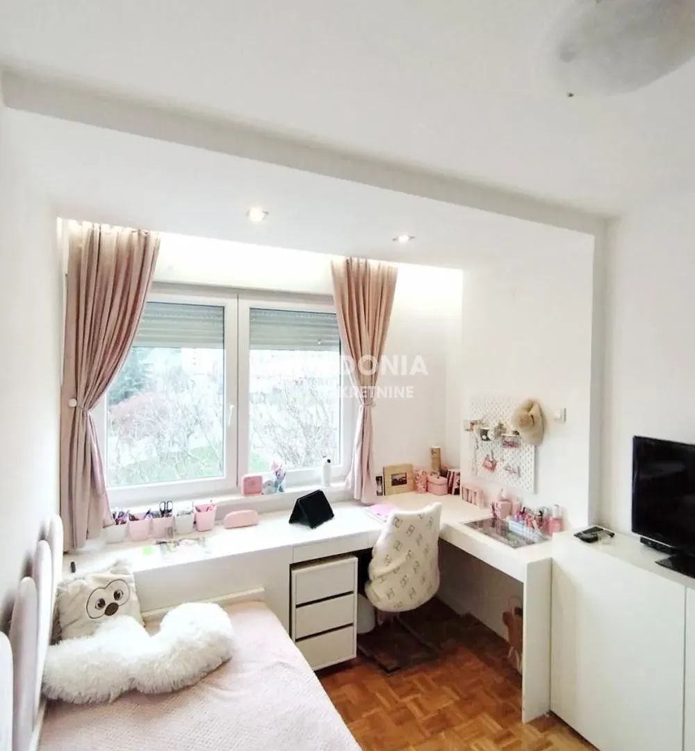 Prodaja, trosoban stan, 86m², Zvezdara Sve Podlokacije, Beograd