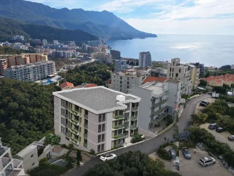 Sale, one bedroom apartment, 46m², Bečići, Budva - image 6